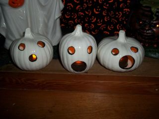 3 Vtg Style Luminas Ceramic Pumpkins White Halloween Jack - O - Lanterns Ghost Lite