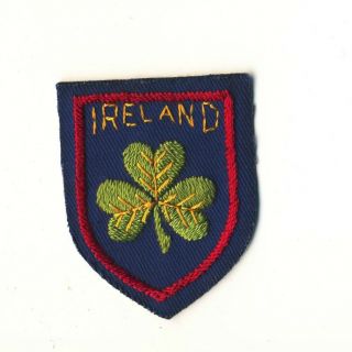 Ireland 2.  5 " Souvenir Tourist Clover Patch