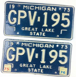 Michigan 1973 1974 1975 Old License Plate Pair Garage Vintage Car Tag Man Cave