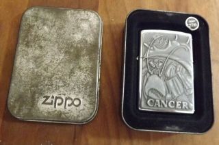 Vtg Euc Zippo Lighter In Case Cancer Zodiac Sign