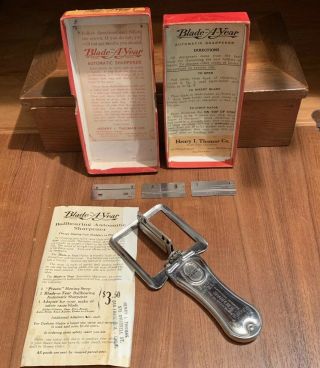 Vintage Automatic Razor Blade Sharpener Blade - A - Year Automatic Sharpener W/box