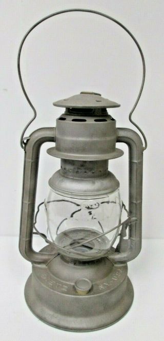 Antique Dietz Lantern No 2 Large Fount D - Lite Ny Usa Clear Glass Globe Lamp Old
