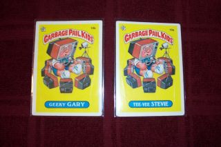 1985 Series 1 Garbage Pail Kids Tee - Vee Stevie 10a/geeky Gary 10b