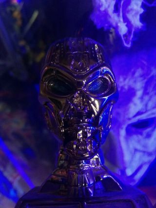 Sideshow Terminator T - X mini bust 6