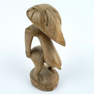 Vintage Besmo Hand Carved Wood Figurine 4.  5 " Made In Kenya