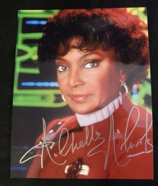 Star Trek Tos Lt.  Uhura Hand Signed 8 X 10 Nichelle Nichols Renegades