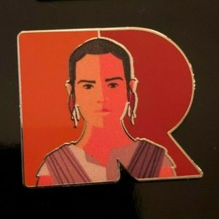 Rey Star Wars Celebration 2019 Exclusive Pin Tom Whalen Letter R Daisy Ridley
