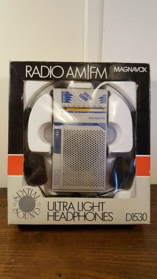 Vintage Magnavox D1530 Spatial Sound Am/fm Portable Radio Ultra Light Headphones