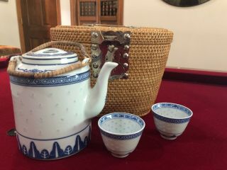 Vintage Chinese Teapot With 2 Cups Blue Rice Eyes