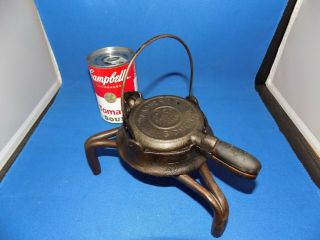 " Wagner " Ware Cast Iron Salesman Sample Waffle Maker Patented 1910