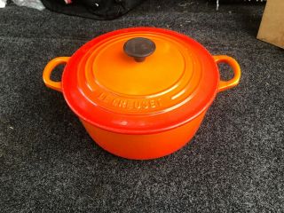 Vintage Le Creuset Dutch Oven 22 Flame Red Enameled Cast Iron Great Size
