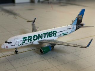Gemini Jets 1:400 Frontier Airlines,  Airbus A320 N227fr “grizwald The Bear”