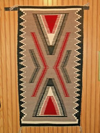 Navajo Navaho Indian Rug/weaving.  Tightly Woven Half Diamonds/comb Elements