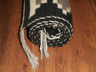 NAVAJO NAVAHO Indian Rug/Weaving.  Tightly Woven Half Diamonds/Comb Elements 8