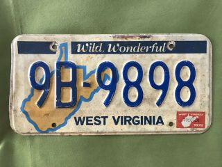 Guc Vintage 1978 West Virginia Auto License Plate Wv Usa 9b 9898 Outline Map 70s