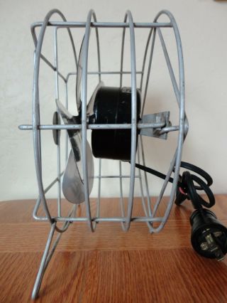 Vintage Universal Electric Co Table Cage Fan Torrington Mfg Co Model 14E5 4