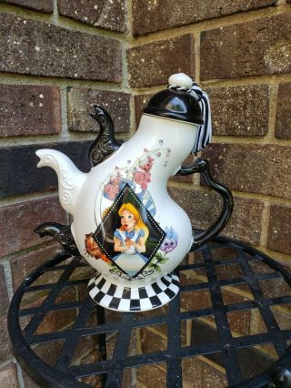 Disney Parks Alice In Wonderland Mad Hatter Pattern Triple Spout Teapot