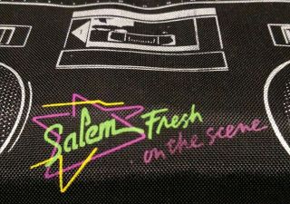 Vintage Salem Cigarettes Promo Fresh on the Scene 6 Pack Can Soft Cooler Bag 4