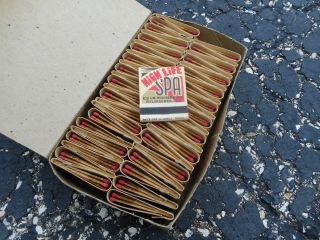 Box Of Vintage Advertising Full Matchbook Milwaukee Wisconsin High Life Spa