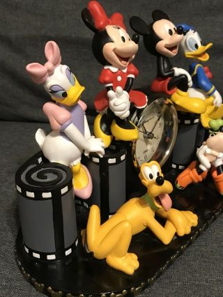 RARE Disney Characters Mantle Clock Mickey Minnie Donald Daisy Goofy Pluto 2