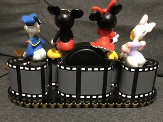 RARE Disney Characters Mantle Clock Mickey Minnie Donald Daisy Goofy Pluto 4