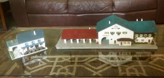 Vintage Erzgebirge 16” Long Barn With Attached House,  1 House W/milk Pails