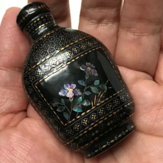 Antique Chinese Snuff Bottle Black Lacquer With Mother Of Pearl Inlay - Exquisit