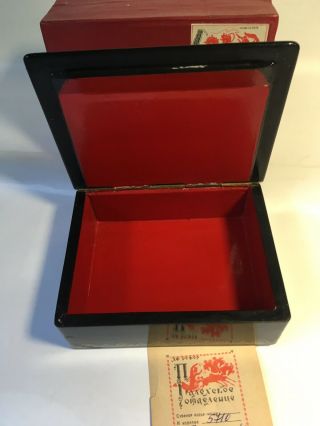 Vintage Soviet USSR 1970s Russian lacquer box Hand Painted box papers 8