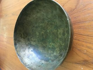 Vintage Tibetan Hand Made Hand Hammered Brass Bronze 5.  5 " Round Singing Bowl