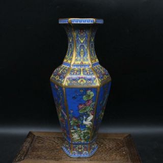 Qing Dynasty Qianlong Pastel Gilt Flower And Bird Pattern Porcelain Hexagon Vase