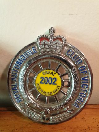 Royal automobile club of victoria car badge x2 years 2002 & 2003 2