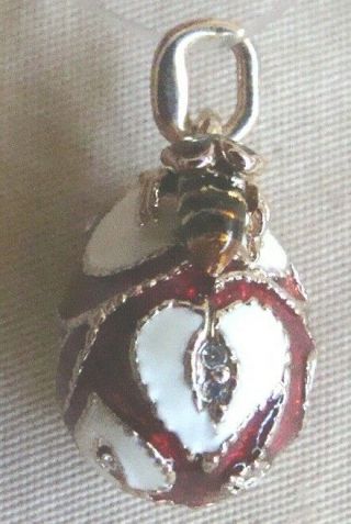 Russian Imperial st red color egg old style with hornet on side of pendant 5501 2