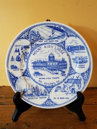 Vintage Mount Airy Lodge - Mt.  Poconos,  Pa Blue And White Souvenir Plate