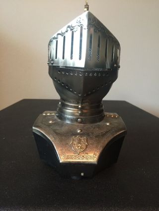 Old Gold/silver Tone Knight Bust Am Radio W/ Helmet Transistor Japan