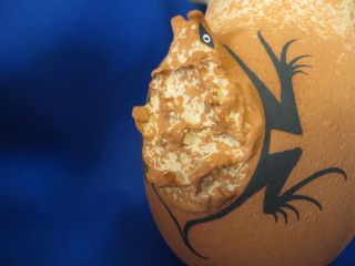 RARE Hand Formed Zuni Lizard and Toad Pottery Bowl Deldrick & Lorenda Cellicion 2