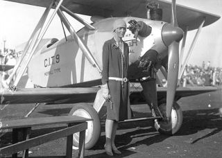 1928 Photo - Amelia Airhart American Aviation Pioneer - Author Standing Beside Plane