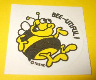 Vtg 80s Trend Scratch N & Sniff Matte Sticker Bee - Utiful Bee Honey Scent Rare