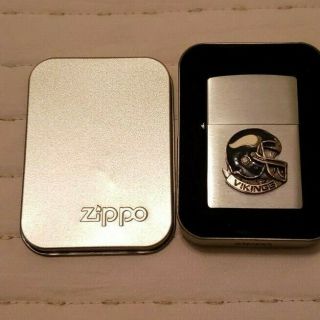 Vintage Minnesota Vikings Zippo Lighter Raised Logo Silver Nfl Sports Football