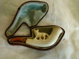 Vintage Meerschaum Pipe With Fox And Has The Case.  Needs A Bit.
