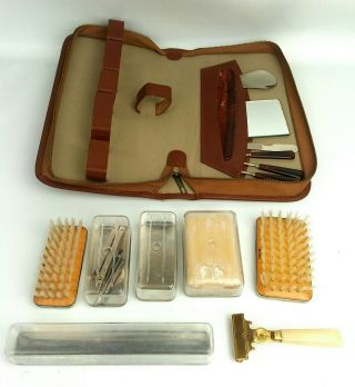 Vintage Men’s Leather Travel Vanity Grooming Kit/Toiletry Case/Western Germany 3