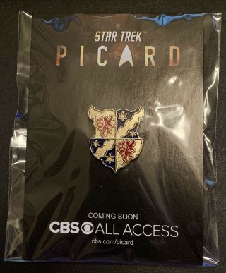 Sdcc 2019 Star Trek: Picard Exclusive Picard Family Crest Pin.  Never Opened