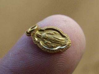 Vintage Antique 1830 10k Gold Virgin Mary Charm or Pendant 0.  7 grams 5
