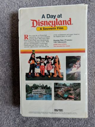 A Day At Disneyland Souvenir Film VHS Rare OOP Walt Disney Home Video Disneyana 2