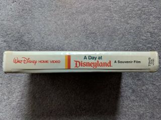 A Day At Disneyland Souvenir Film VHS Rare OOP Walt Disney Home Video Disneyana 3