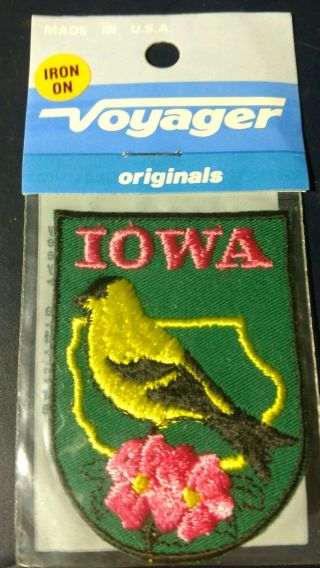 Vintage Voyager Iowa State Bird Travel Souvenir Collectible Patch Emblem Nip