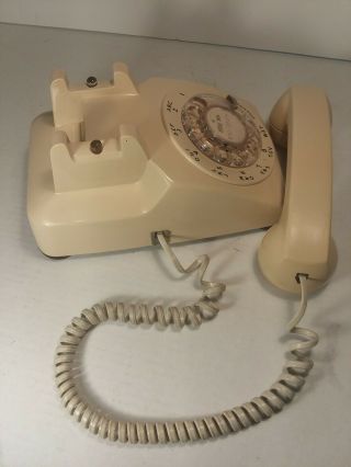 Vintage Telephone Desk Phone Bell Western Electric Cream Beige Rotary 500DM 1978 6