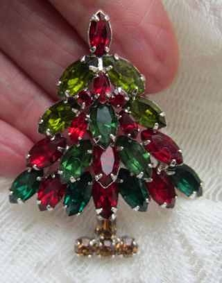 Vintage Napier Rhinestones 1 7/8 X 1 5/8.  Christmas Tree Red Green Brooch Pin