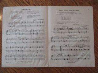 Vintage WWII Voices of Victory Phonograph Record & American Victory Songs Sheet 5