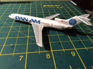 Aeroclassics Pan Am Model Company Boeing 727 - 200 Final Flight 1/400 Scale