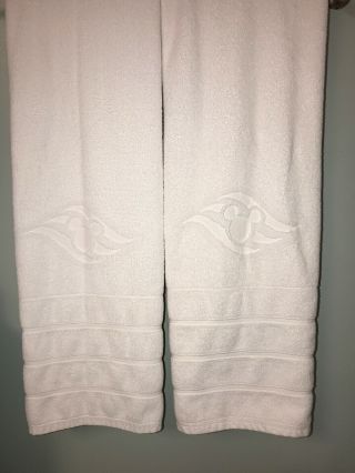 Disney Cruise Line Big Room Towels Set Of 4 And A Disney Bath Matt From The Dcl